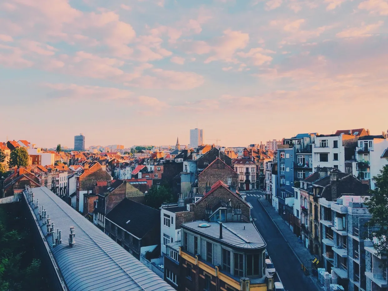 Travel Guide Banner
